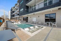 Med & Jet Ease: 1BR Private Backyard DAL | UTSW - Image 5