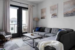 Sapphire Shores | Lakeside Escape, Pet Friendly - Image 2