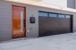 Modern Townhome - Rooftop & Backyard & Garage #2 - Image 5