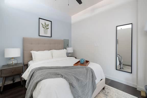 Med & Jet Ease: 1BR Private Backyard DAL | UTSW - Image 2