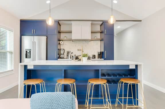 Luxury Townhome | Pet Friendly - Image 2