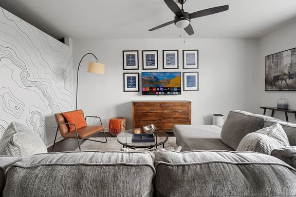 Heal & Fly: Comfy Dallas 1BR | Pool & Gym UTSW - Image 1