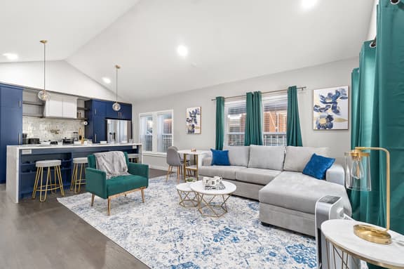 Emerald Indigo House | Pet Friendly - Image 1